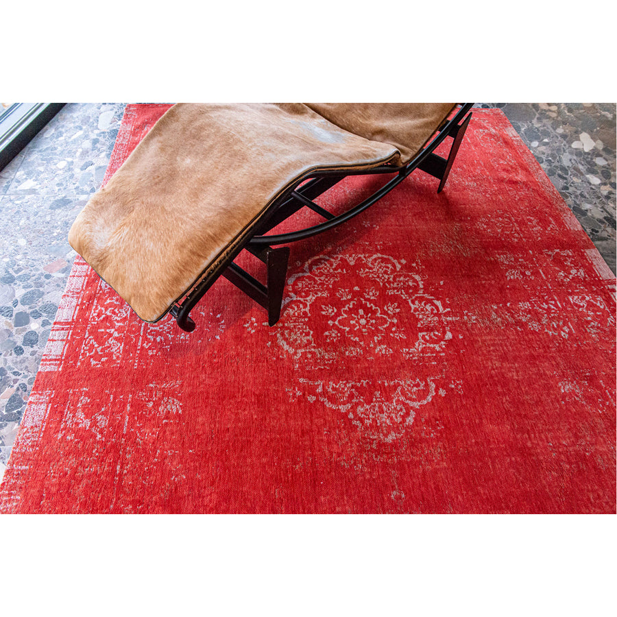 Louis de Poortere Fading World Medallion 9147 Cherry Rug