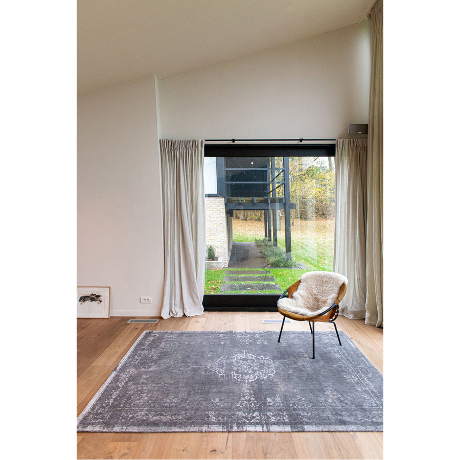 Louis de Poortere Fading World Medallion 9148 Stone Rug