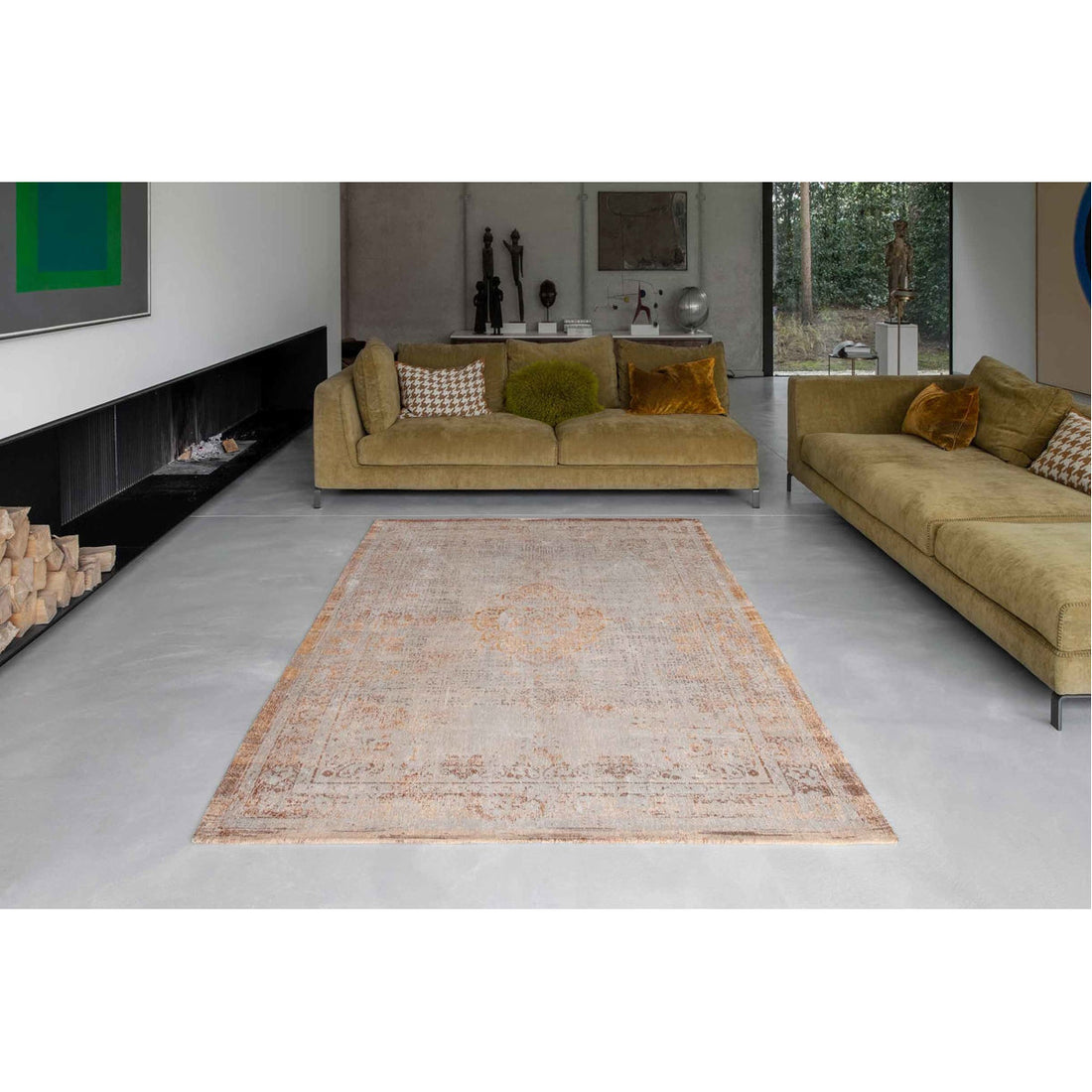 Louis de Poortere Fading World Medallion 9067 Salmon Rug