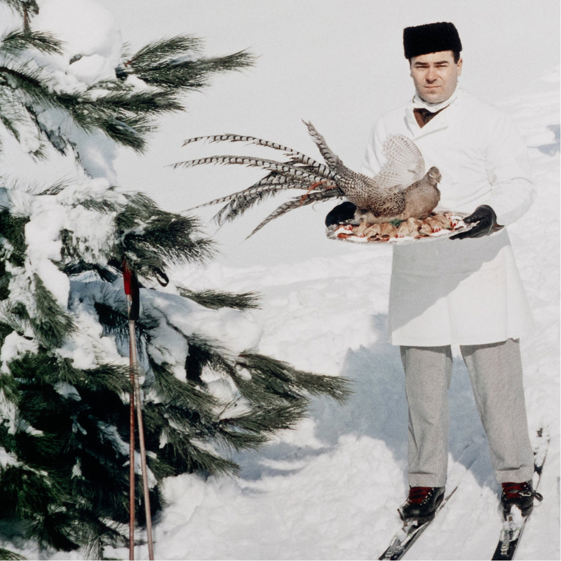 Four Hands Art Studio Skiing Waiters by Slim Aarons