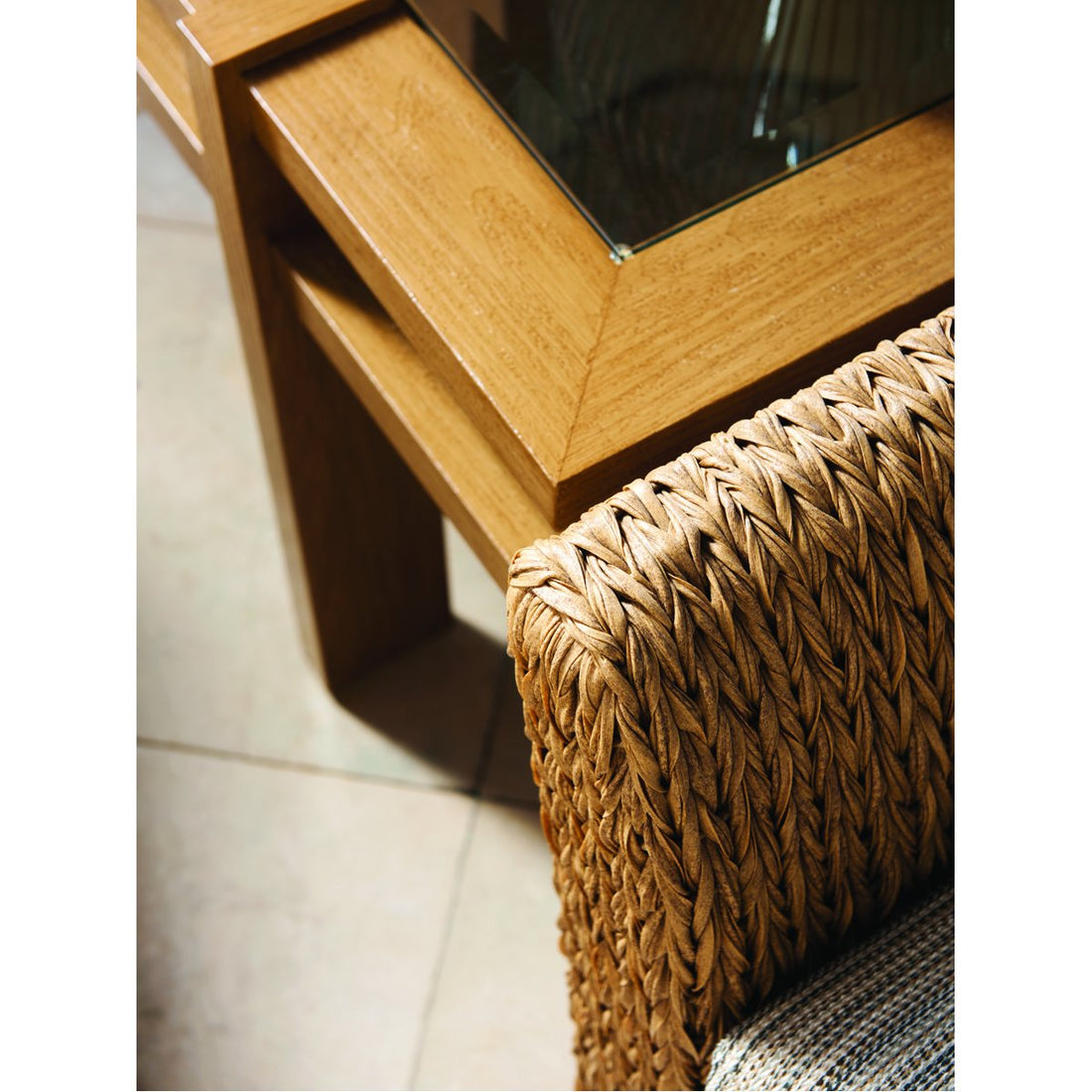 Tommy Bahama Los Altos Valley View Square End Table