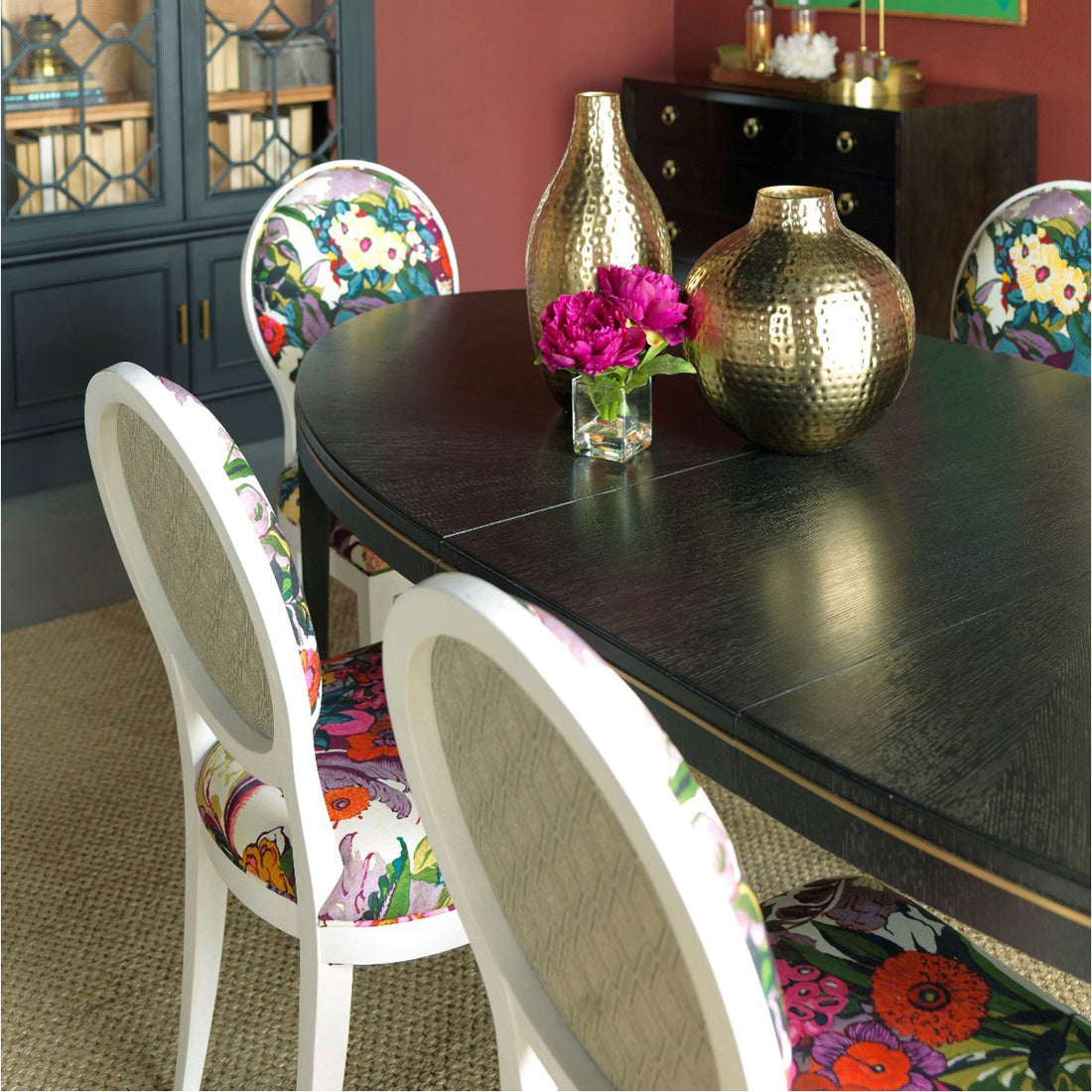 Woodbridge Furniture Lynn Dining Table