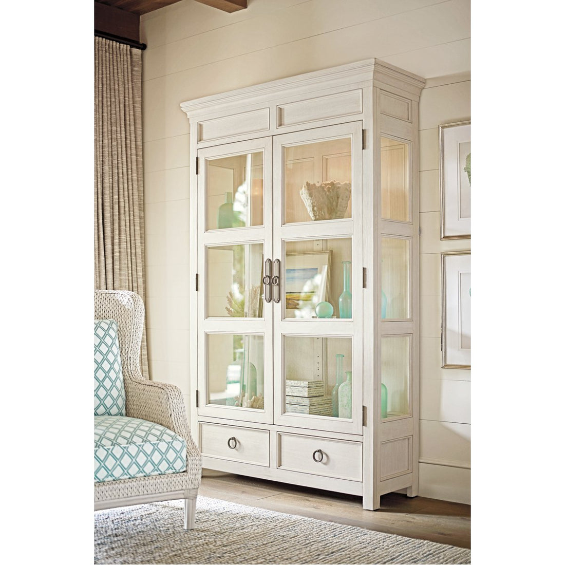 Tommy Bahama Ocean Breeze Sanctuary Curio China Cabinet