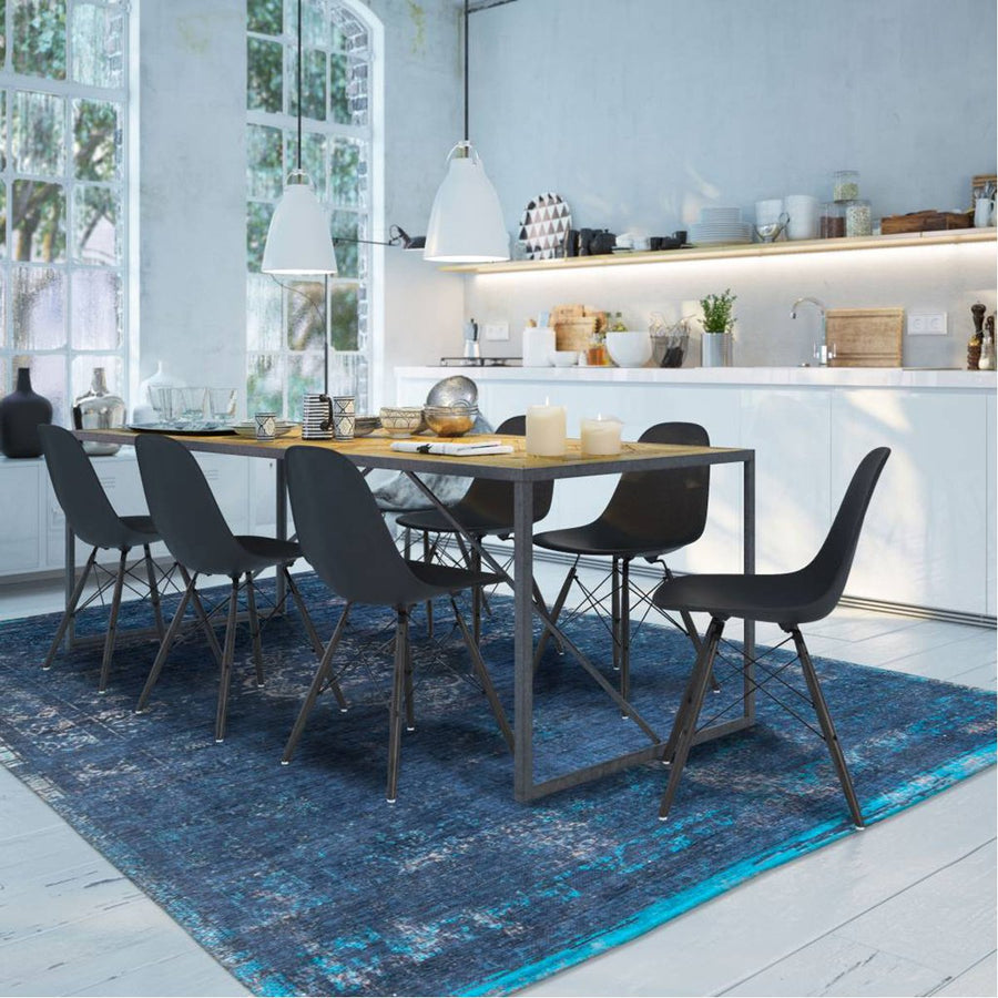 Louis de Poortere Fading World Medaillon 8254 Blue Night Rug