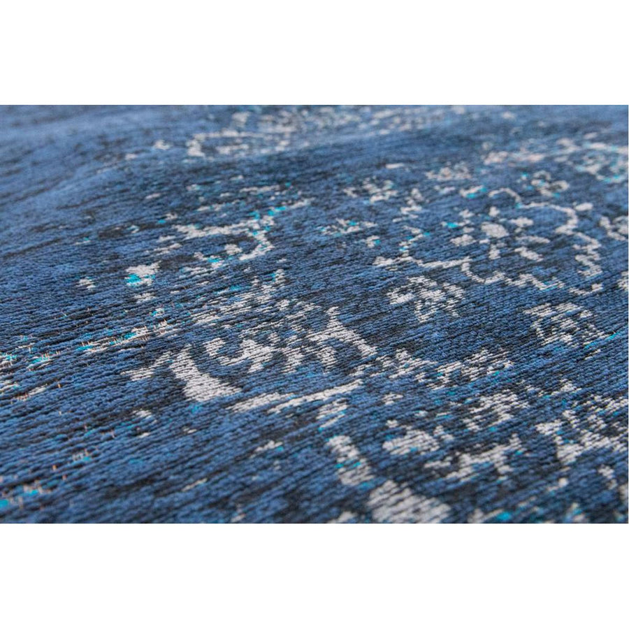 Louis de Poortere Fading World Medaillon 8254 Blue Night Rug