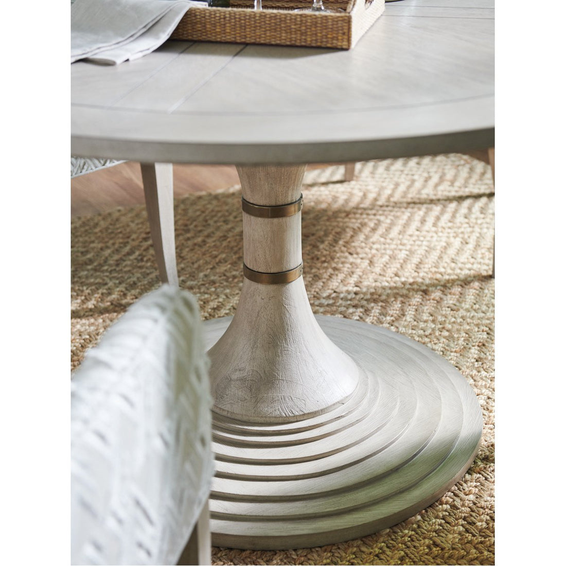 Lexington Malibu Topanga Round Dining Table