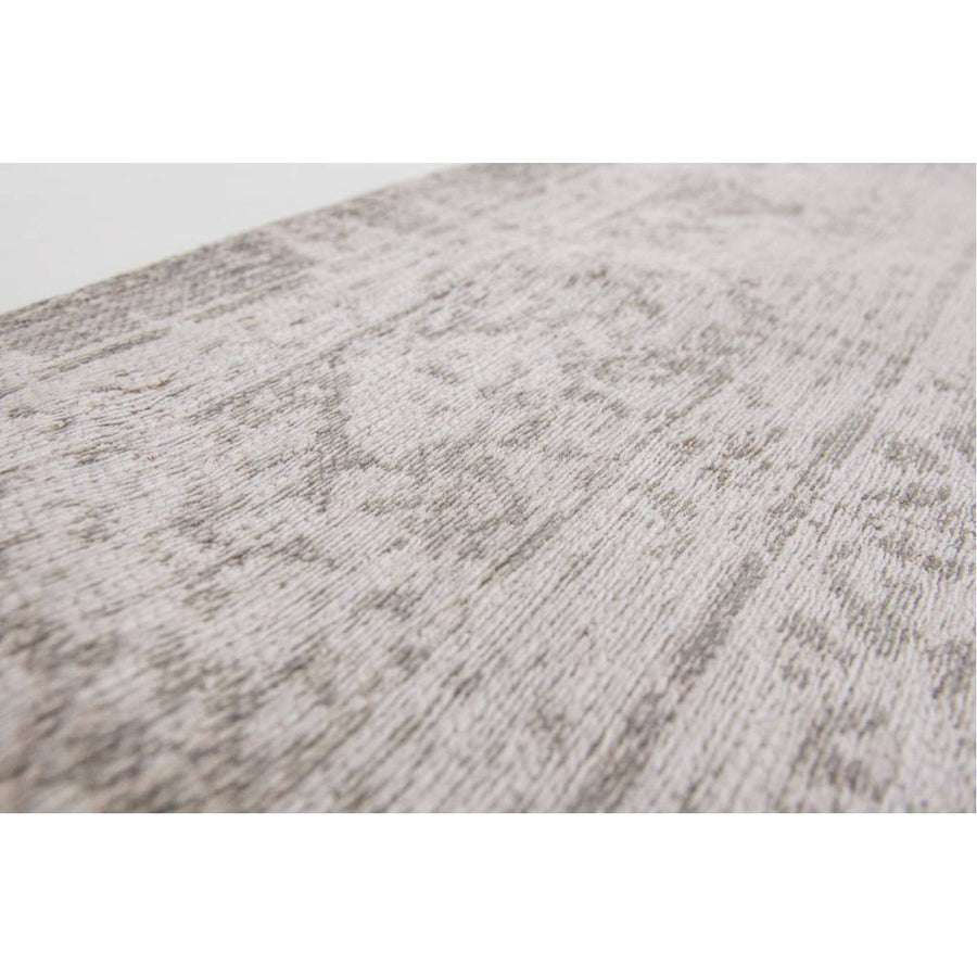 Louis de Poortere Fading World Medaillon 8383 Salt & Pepper Rug