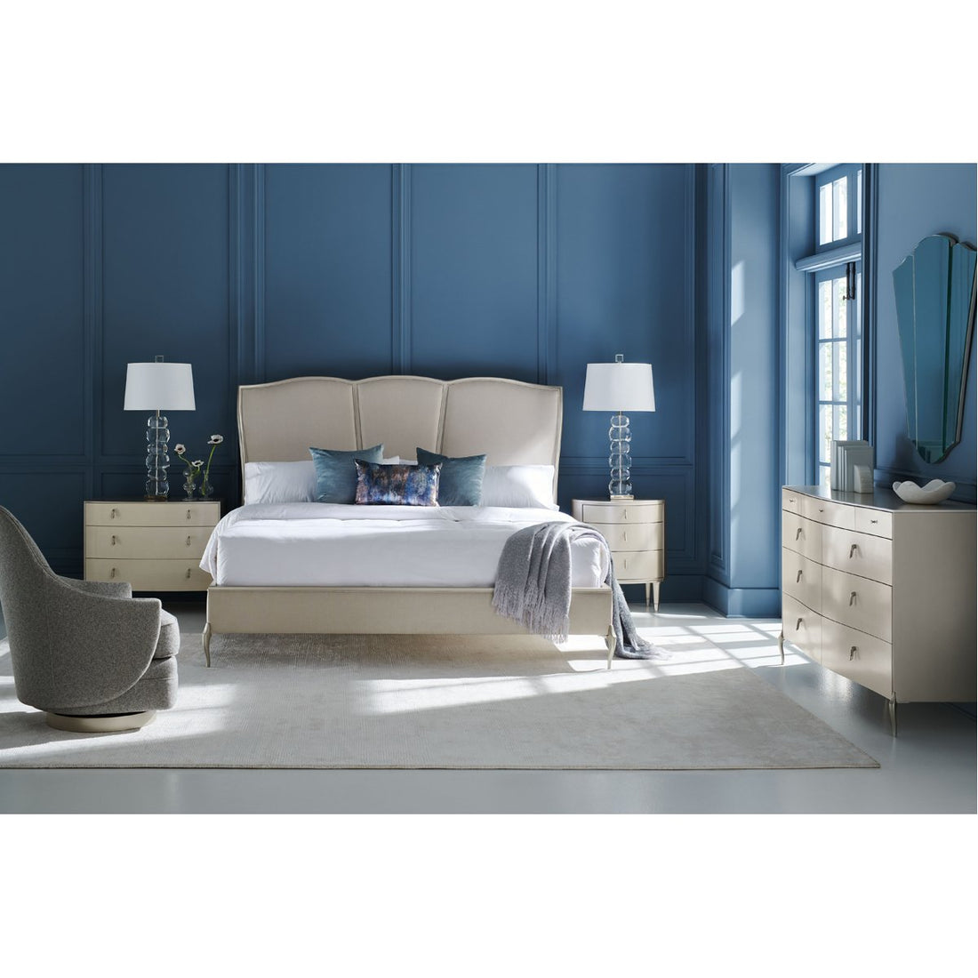 Caracole Classic Un-Deux-Trois Bed