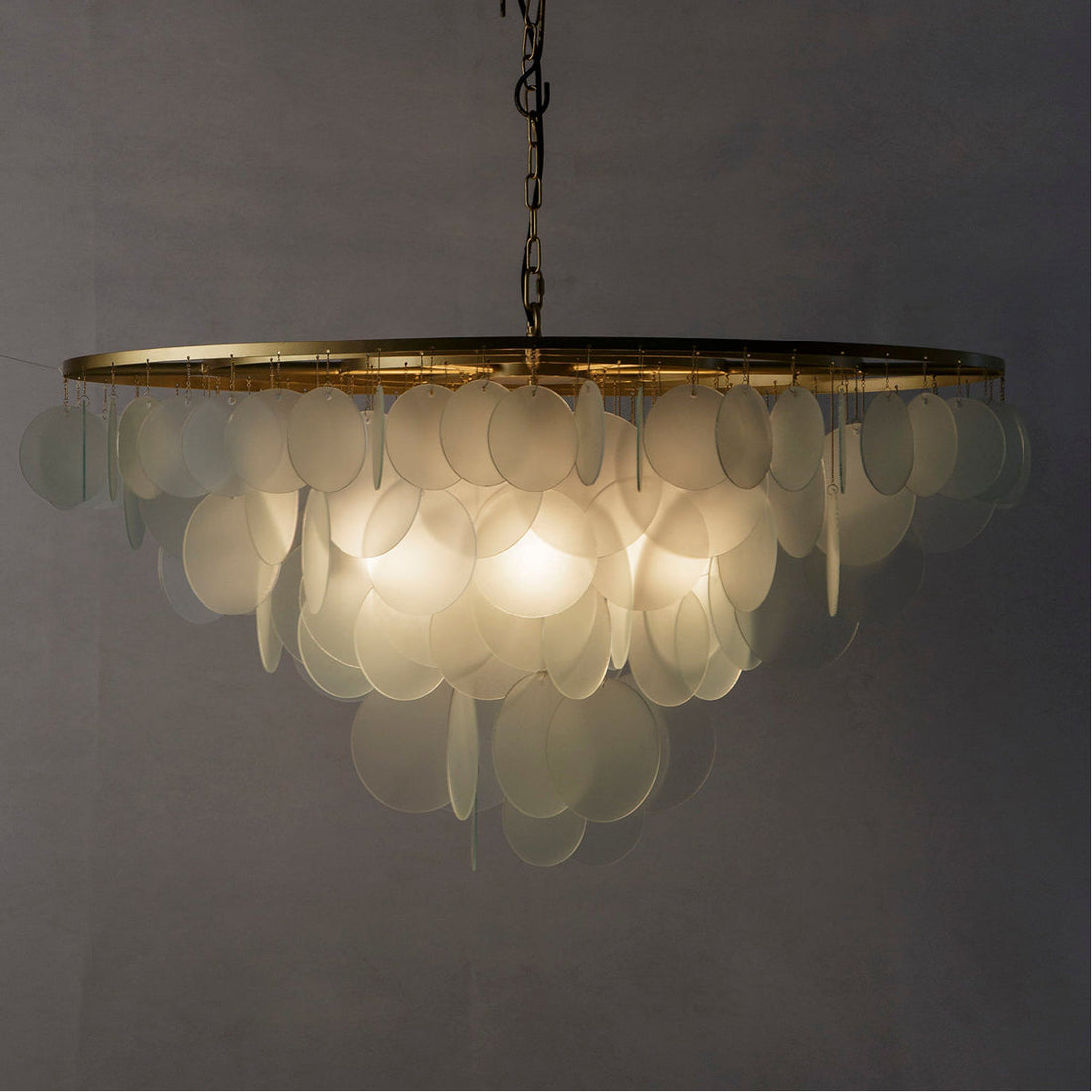 Nellcote Cloud Large Chandelier