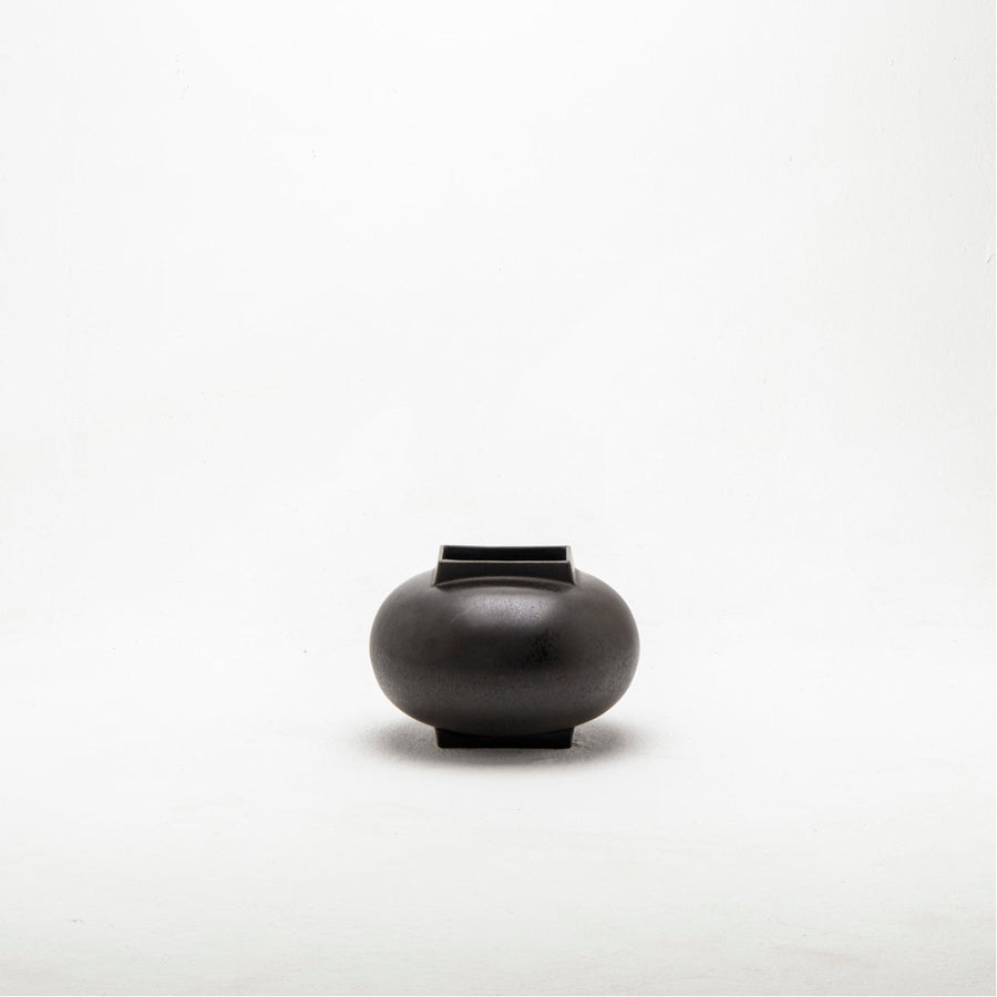 Sonder Living Matt Bubble Vase