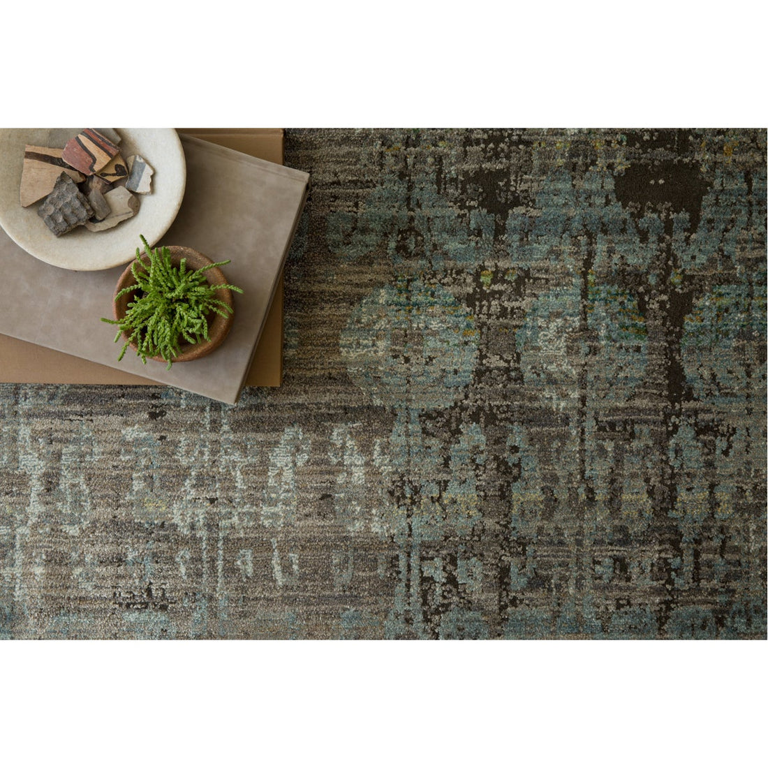 Loloi Javari JV-07 Power Loomed Rug