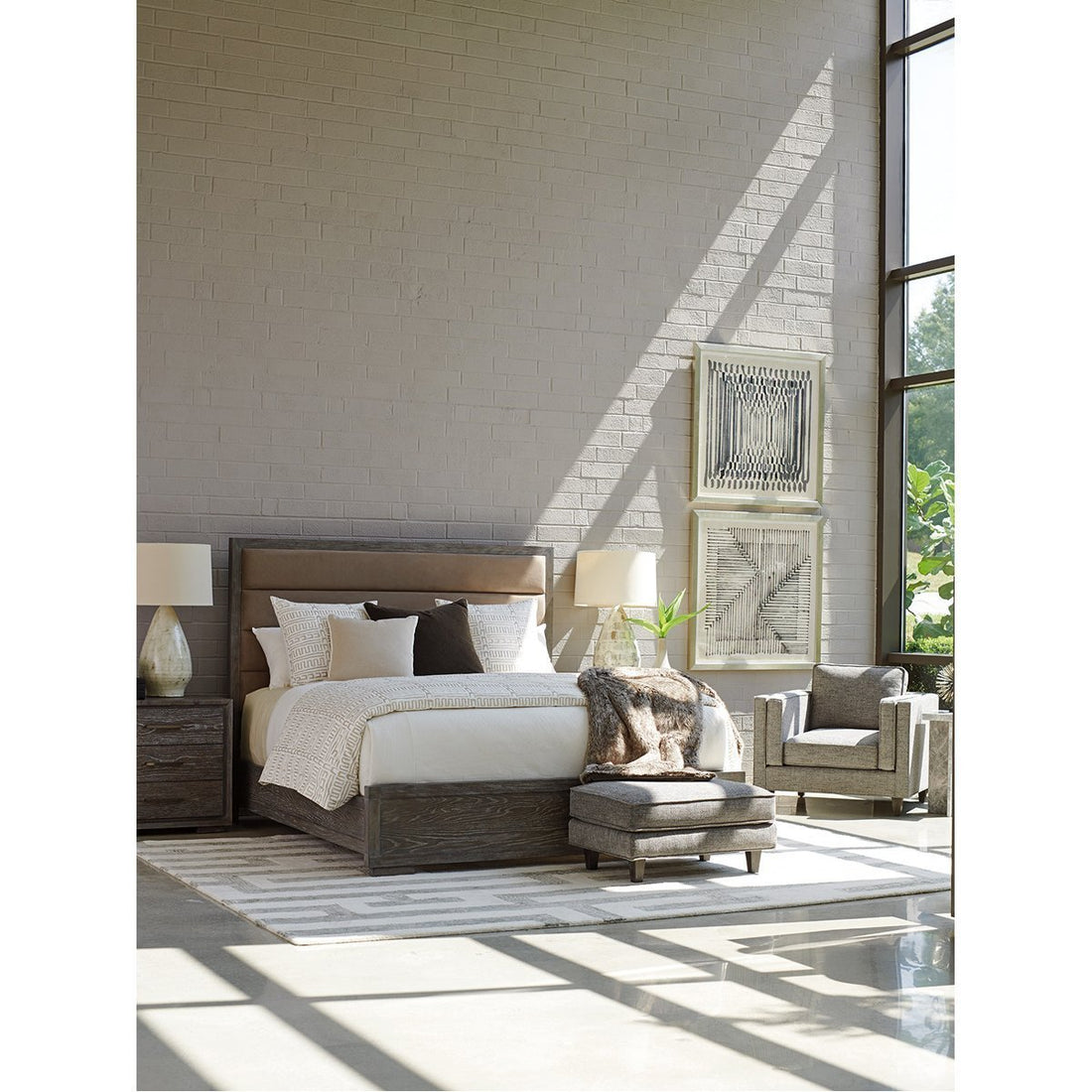 Lexington Santana Gramercy Upholstered Bed