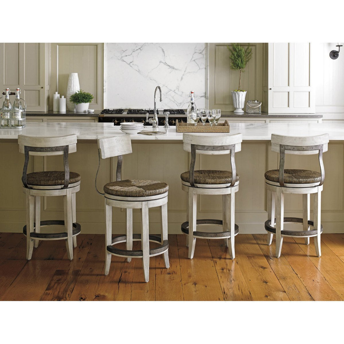 Lexington Oyster Bay Merrick Swivel Counter Stool