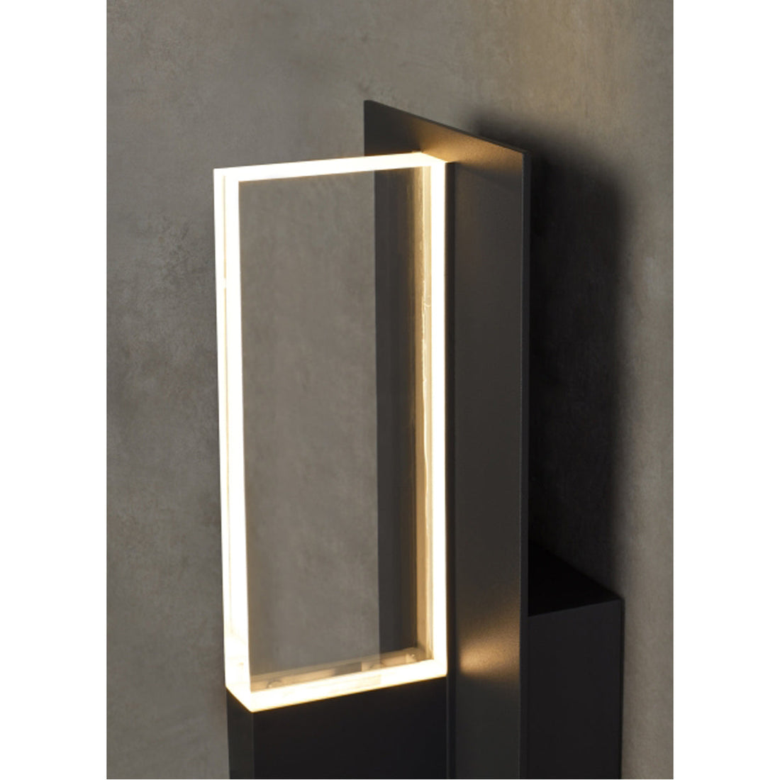 Tech Lighting Lyft 18" 830 Outdoor Wall Sconce - Acrylic