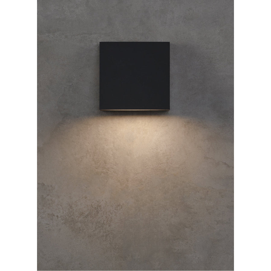 Tech Lighting Pitch Single Outdoor LED827 Wall Sconce