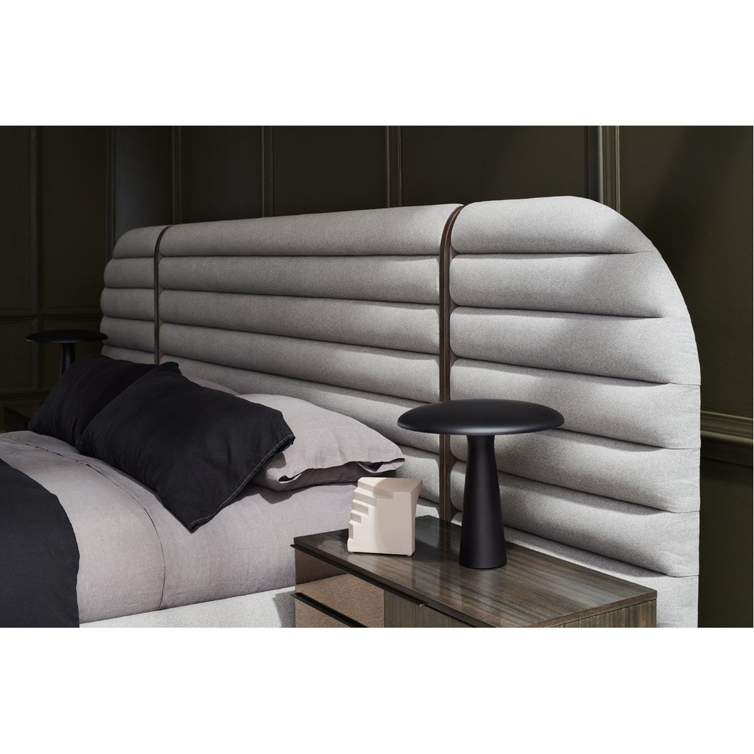 Caracole La Moda Upholstered Panel Bed with Wing Panels