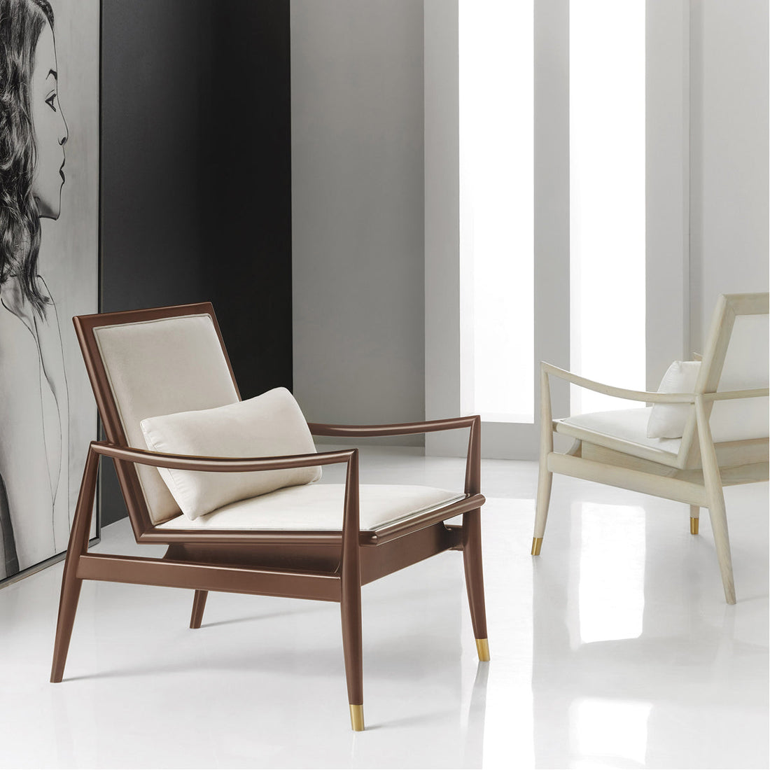 Modern History Brachisto Chair