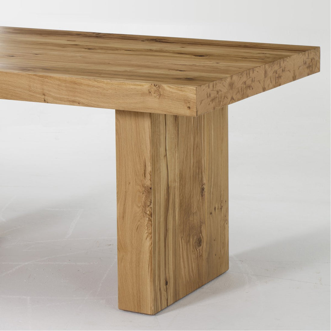 Thomas Bina Emelia Dining Table - Natural Oak