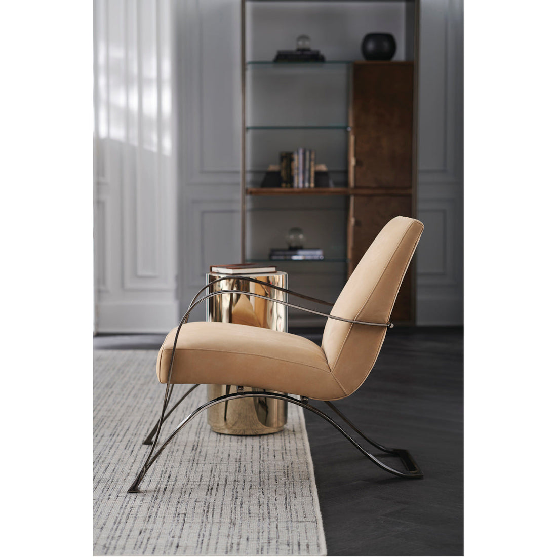 Caracole Signature Metropolitan Opening Act Chair