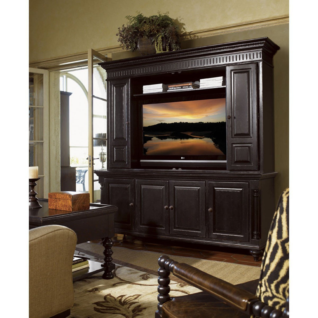 Tommy Bahama Kingstown Wellington Entertainment Console 619-908