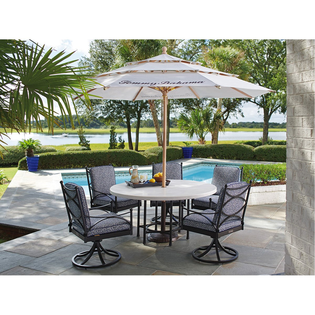 Tommy Bahama Pavlova Round Outdoor Dining Table