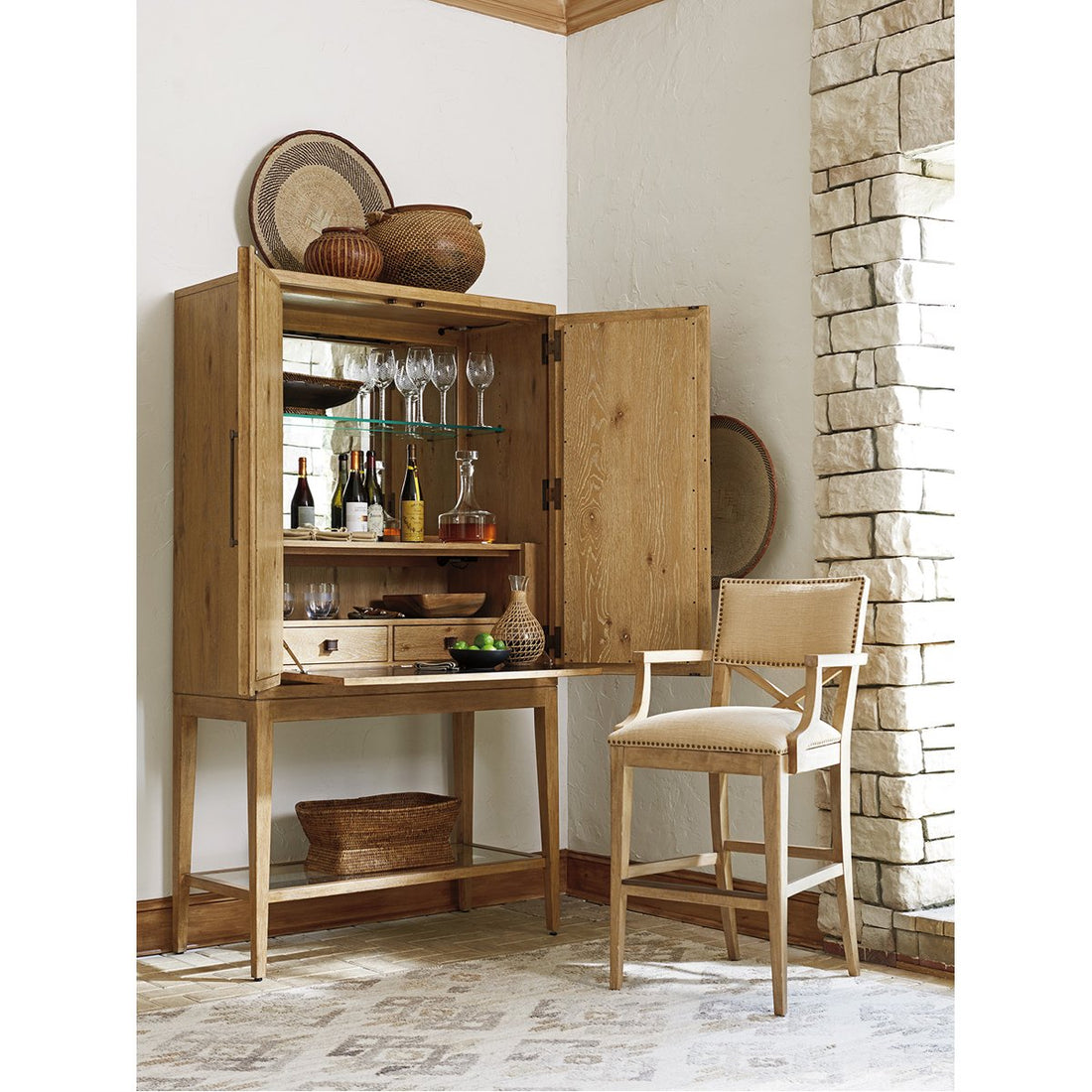 Tommy Bahama Los Altos Cameroon Bar Cabinet