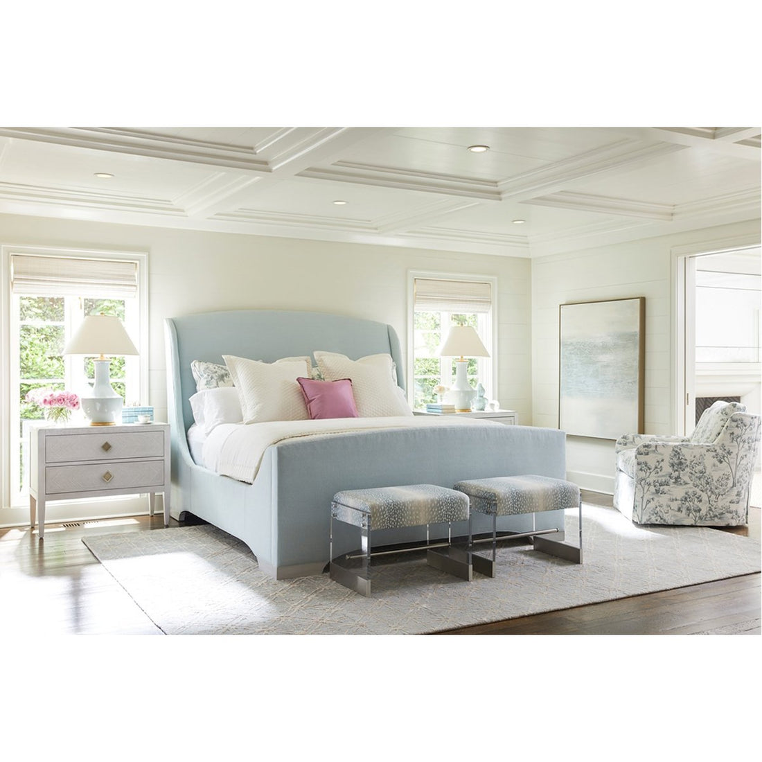 Vanguard Furniture Vannetta King Bed